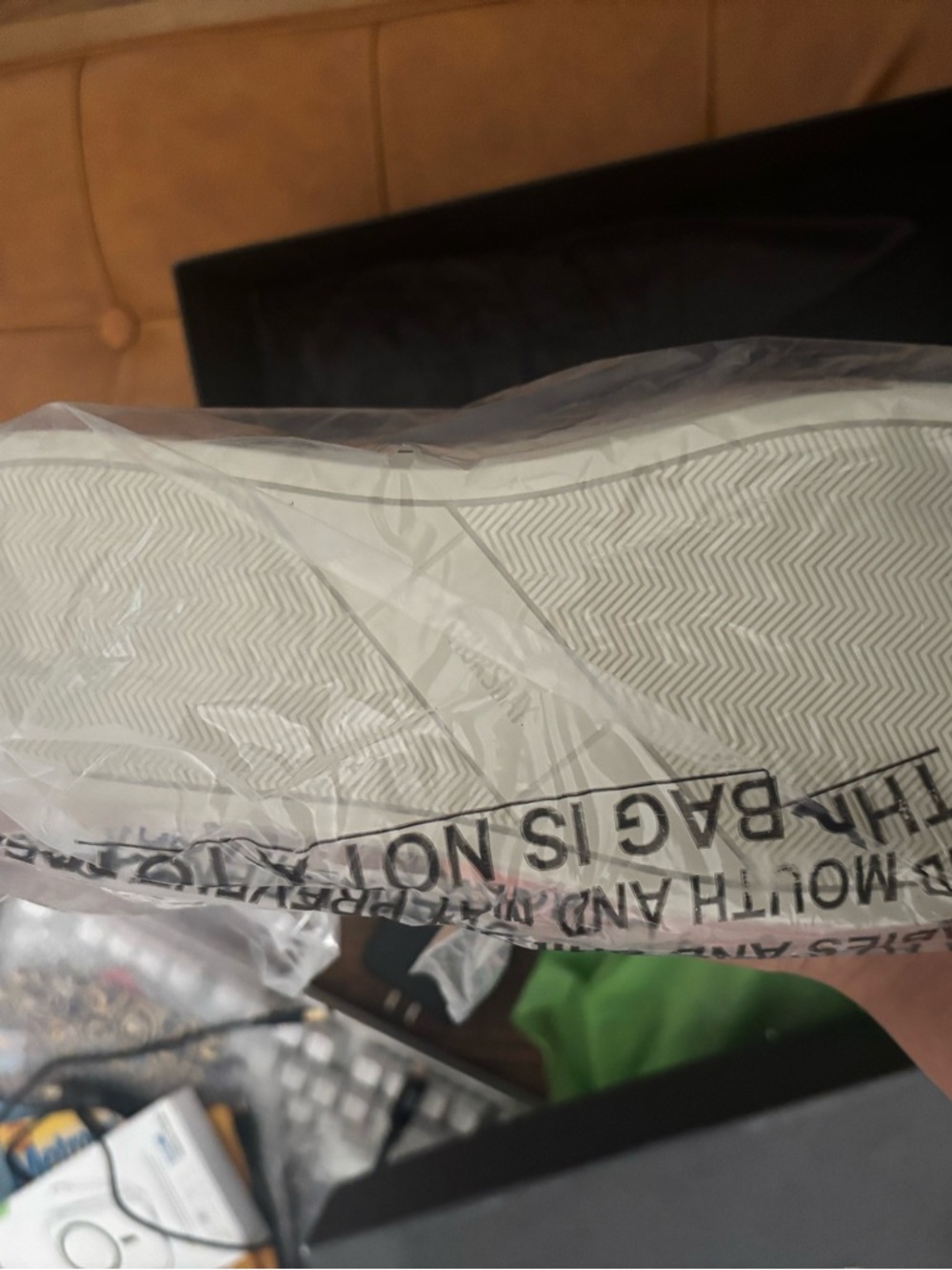 Premier Low Top - Picture 3 of 3